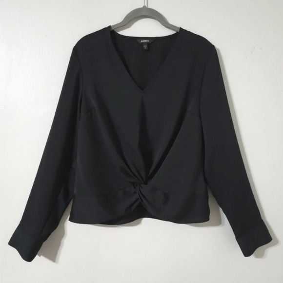 ✨️4/$20. Black Chiffon Long Sleeve Cropped Dress Shirt with Faux Knot Front, M - Picture 3 of 16